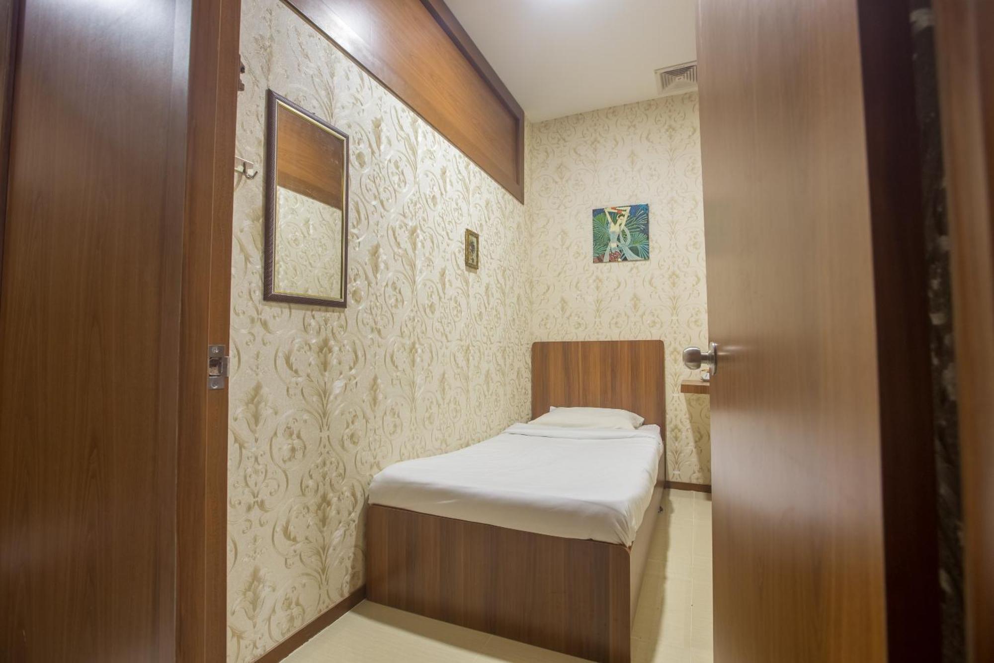 Spot On 89858 Rebecca'S Homes Kota Kinabalu Esterno foto