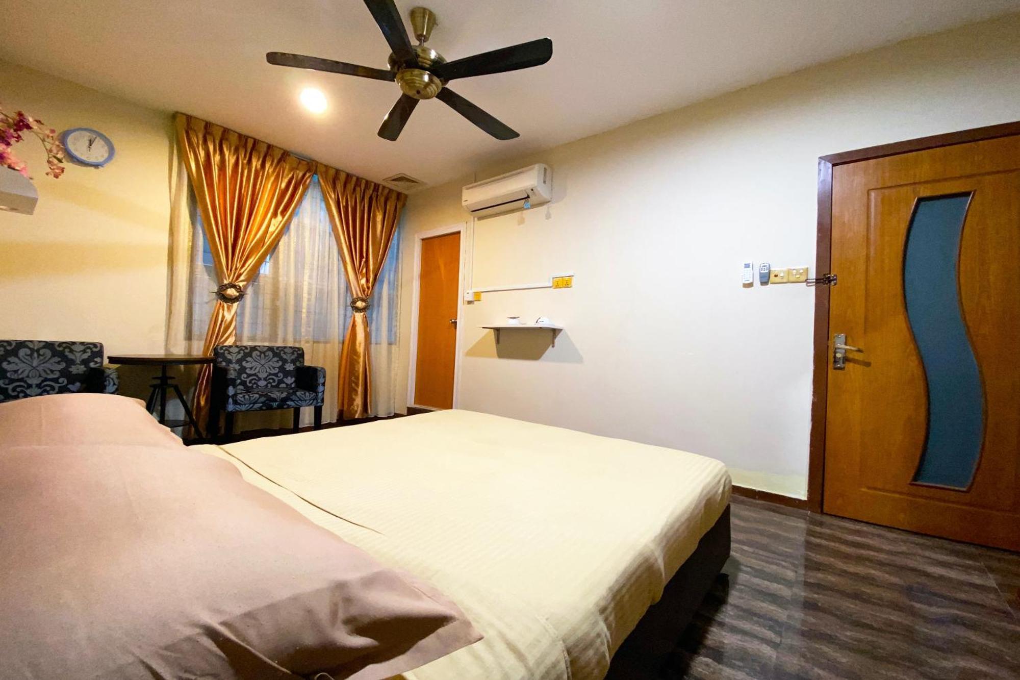 Spot On 89858 Rebecca'S Homes Kota Kinabalu Esterno foto