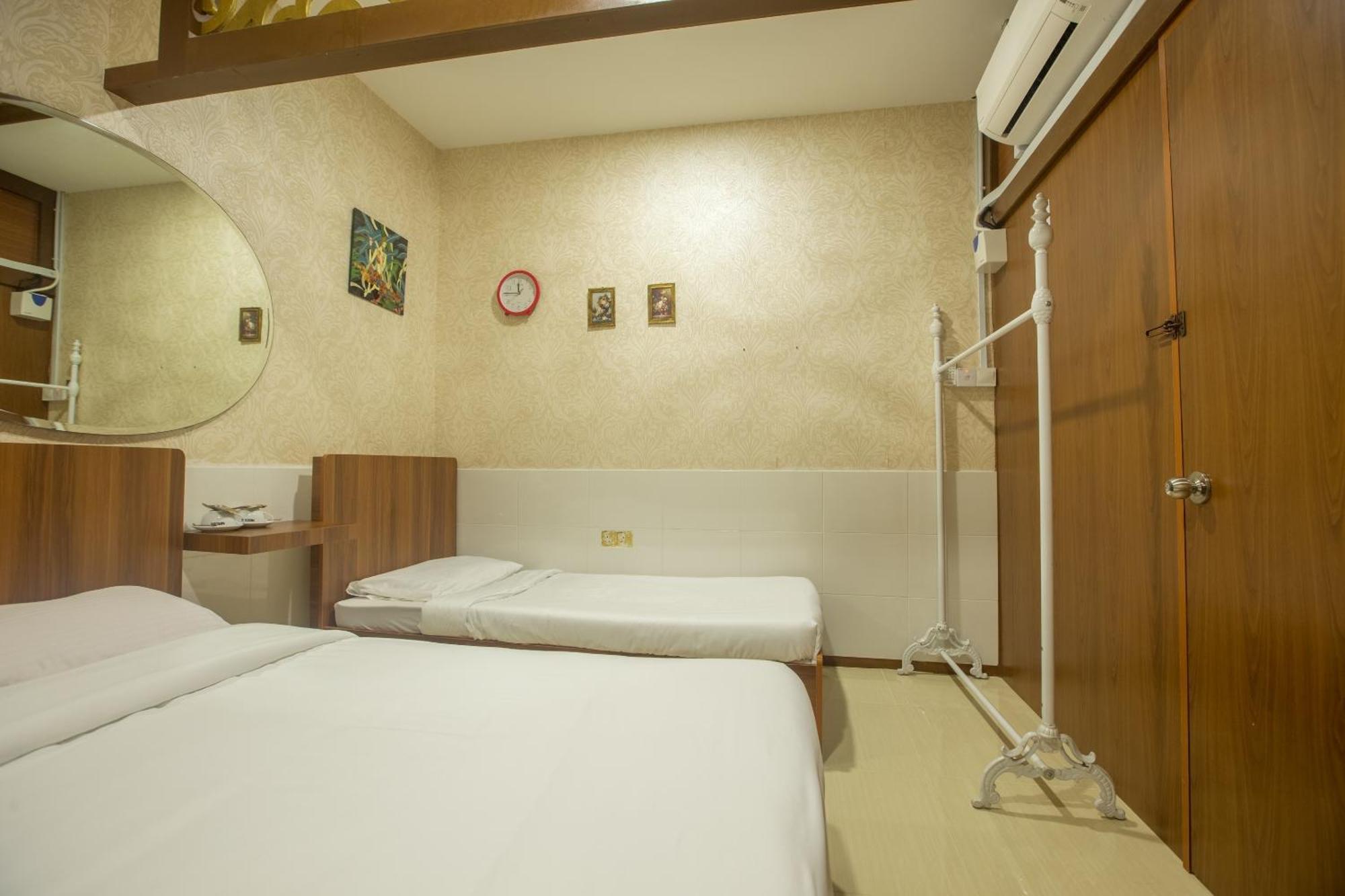 Spot On 89858 Rebecca'S Homes Kota Kinabalu Esterno foto