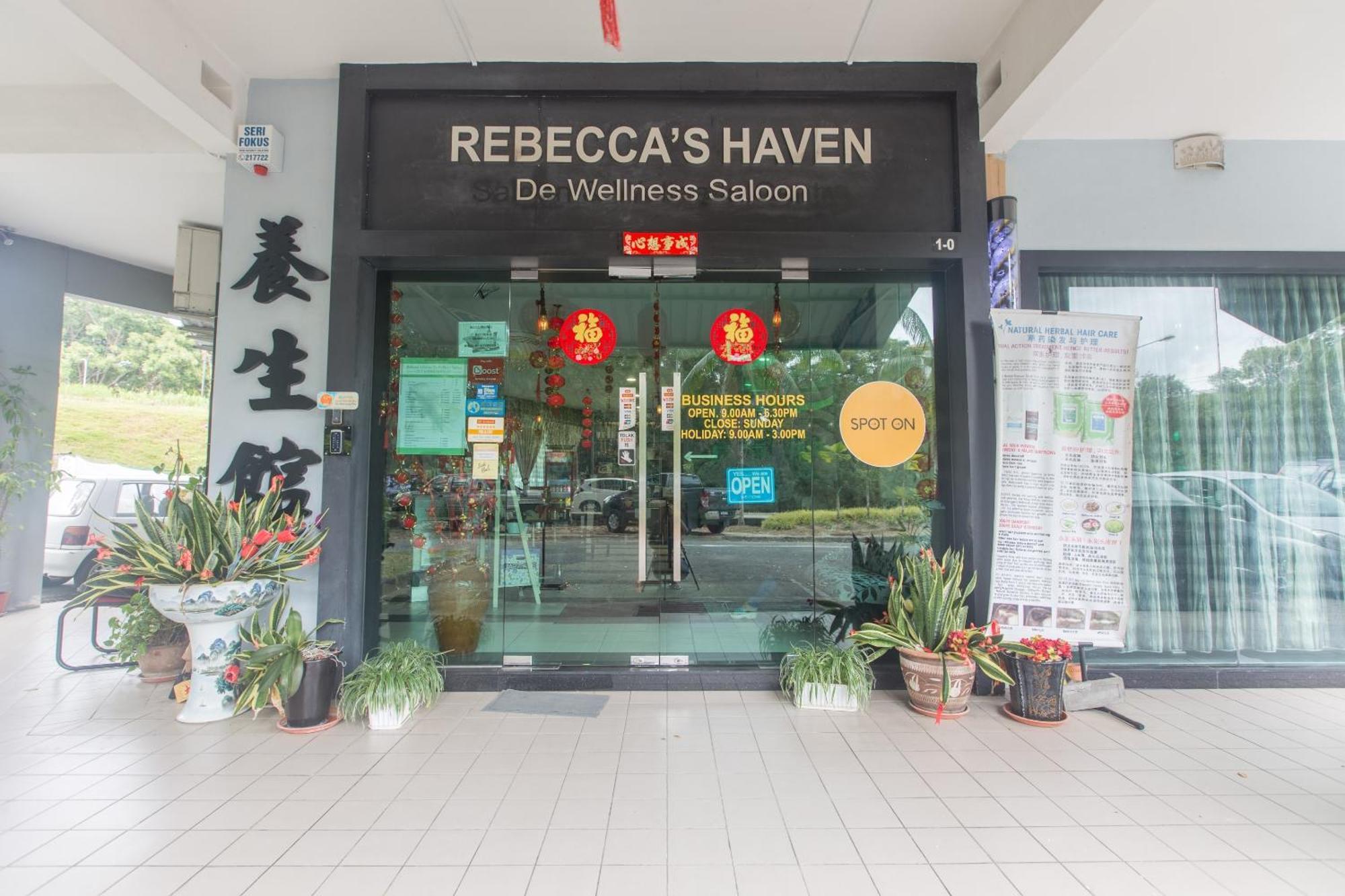 Spot On 89858 Rebecca'S Homes Kota Kinabalu Esterno foto